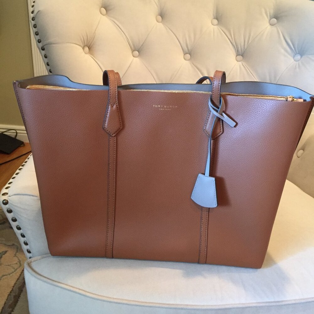 Tory Burch Triple compartment Perry tote. Leather
